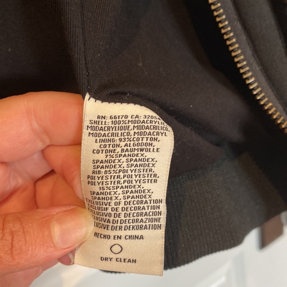 Gorgeous MARRAKECH (mcmcc) Camo faux fur jacket! Never been worn! - Picture 3 of 6